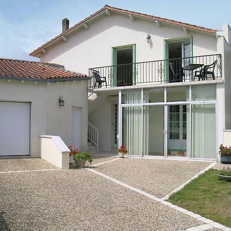 Amazing Apartment In Vaux Sur Mer With Wifi Exterior foto